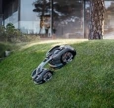 Ottieni un prato perfetto con Husqvarna Automower® - Agrimec di Simeoni Davide